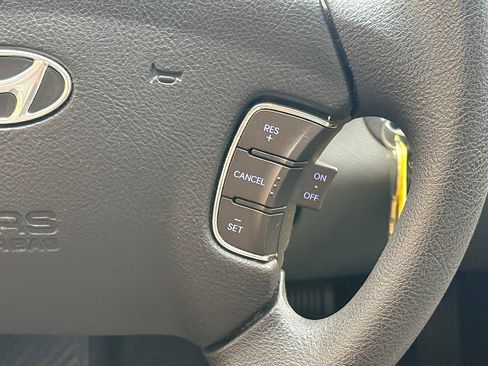 Used 2009 Hyundai Sonata GLS FWD image 18