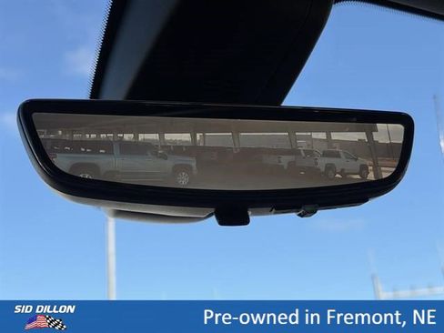 Used 2020 GMC Sierra 1500 AT4 w/ AT4 Premium Package AWD/4WD image 16