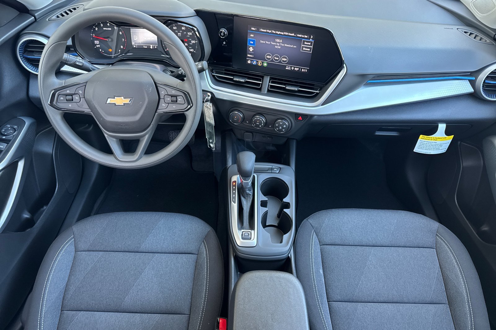 New 2026 Chevrolet Trax LS w/ LS Convenience Package FWD image 12