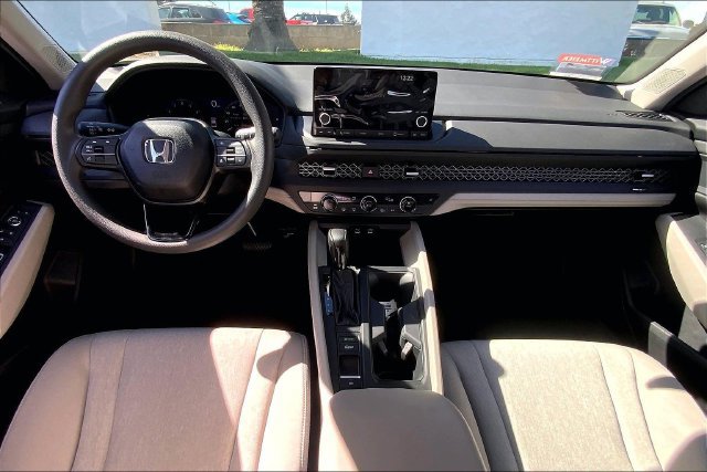 Used 2024 Honda Accord EX image 15
