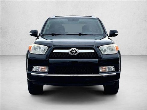 Used 2011 Toyota 4Runner SR5 AWD/4WD image 3