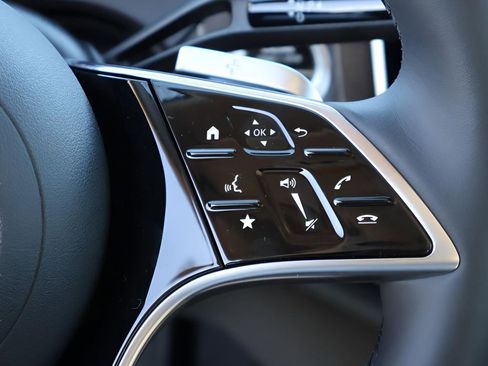 New 2026 Mercedes-Benz E 350 4MATIC Sedan image 34