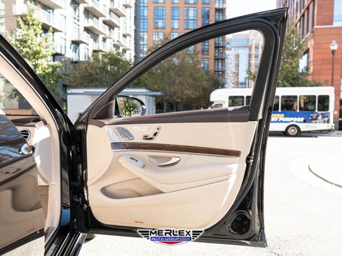 Used 2015 Mercedes-Benz S 550 Sedan image 46