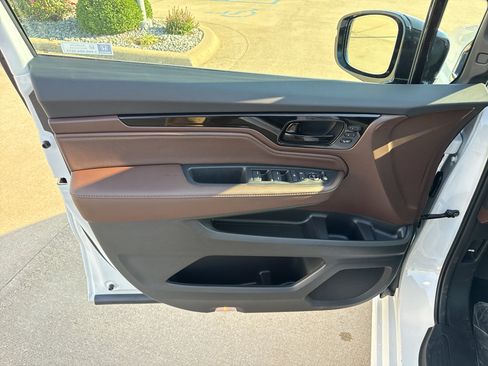 New 2027 Honda Odyssey Elite image 14
