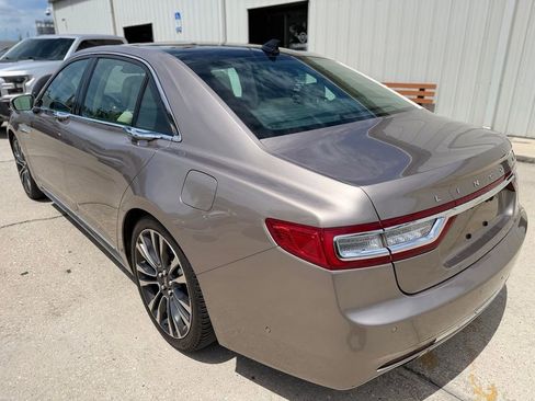 Used 2020 Lincoln Continental Reserve w/ Luxury Package FWD image 3
