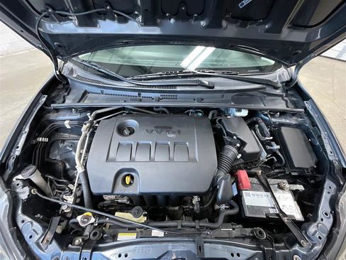 Used 2019 Toyota Corolla LE FWD image 28