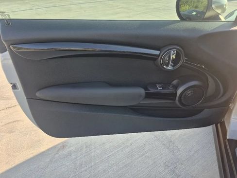 Used 2017 MINI Cooper S FWD image 10