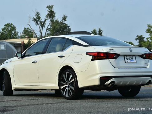 Used 2021 Nissan Altima 2.5 Platinum AWD/4WD image 7