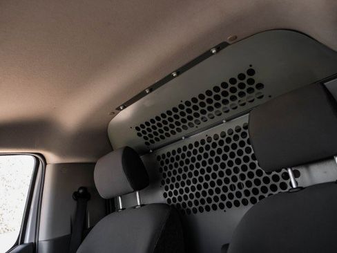 Used 2019 Nissan NV200 S w/ Cruise Control Package image 30