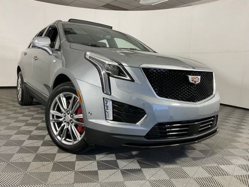 Used 2026 Cadillac XT5 Sportv w/ LPO, Floor Liner Package AWD/4WD image 41