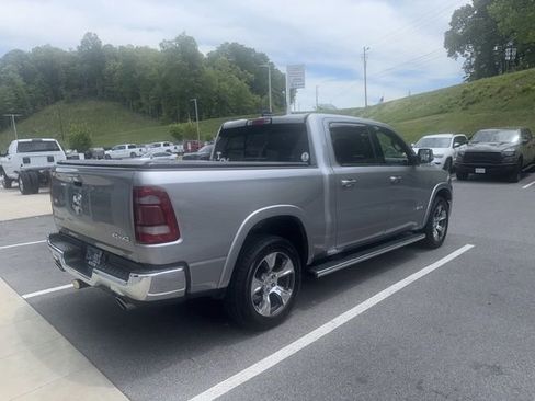 Used 2022 RAM 1500 Laramie AWD/4WD image 4