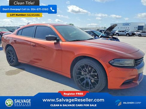 Used 2021 Dodge Charger SXT w/ Blacktop Package RWD image 5