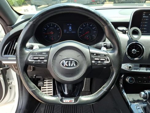 Used 2020 Kia Stinger GT-Line AWD/4WD image 22