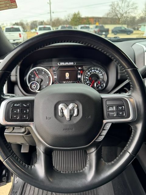 Used 2022 RAM 2500 Laramie AWD/4WD image 11