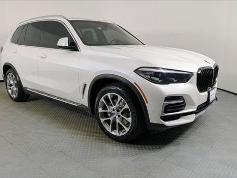 Used 2023 BMW X5 xDrive40i w/ Premium Package AWD/4WD image 9