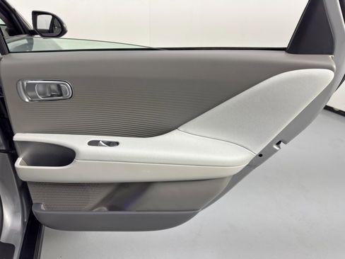 Used 2023 Hyundai Ioniq 6 SEL image 42