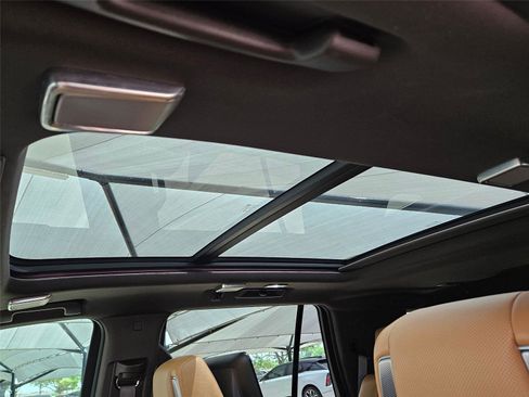 Used 2021 Cadillac Escalade Sport w/ Driver Assist Tech Package AWD/4WD image 8