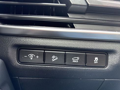 Used 2025 Kia Telluride S image 27