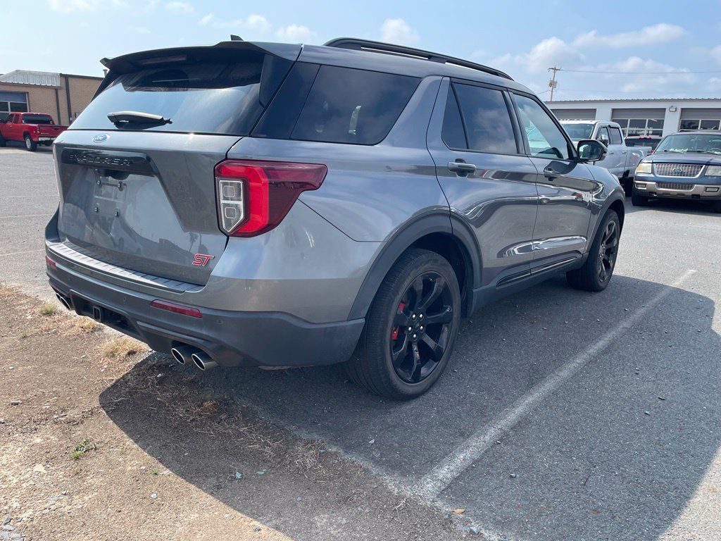Used 2023 Ford Explorer ST w/ Equipment Group 401A AWD/4WD image 4