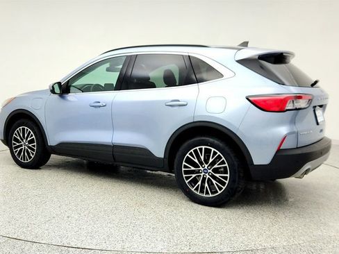 Used 2022 Ford Escape Titanium image 7