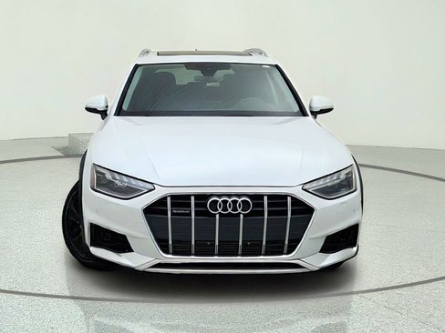 Used 2023 Audi A4 2.0T allroad Premium AWD/4WD image 3
