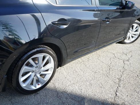 Used 2018 Acura ILX FWD image 7