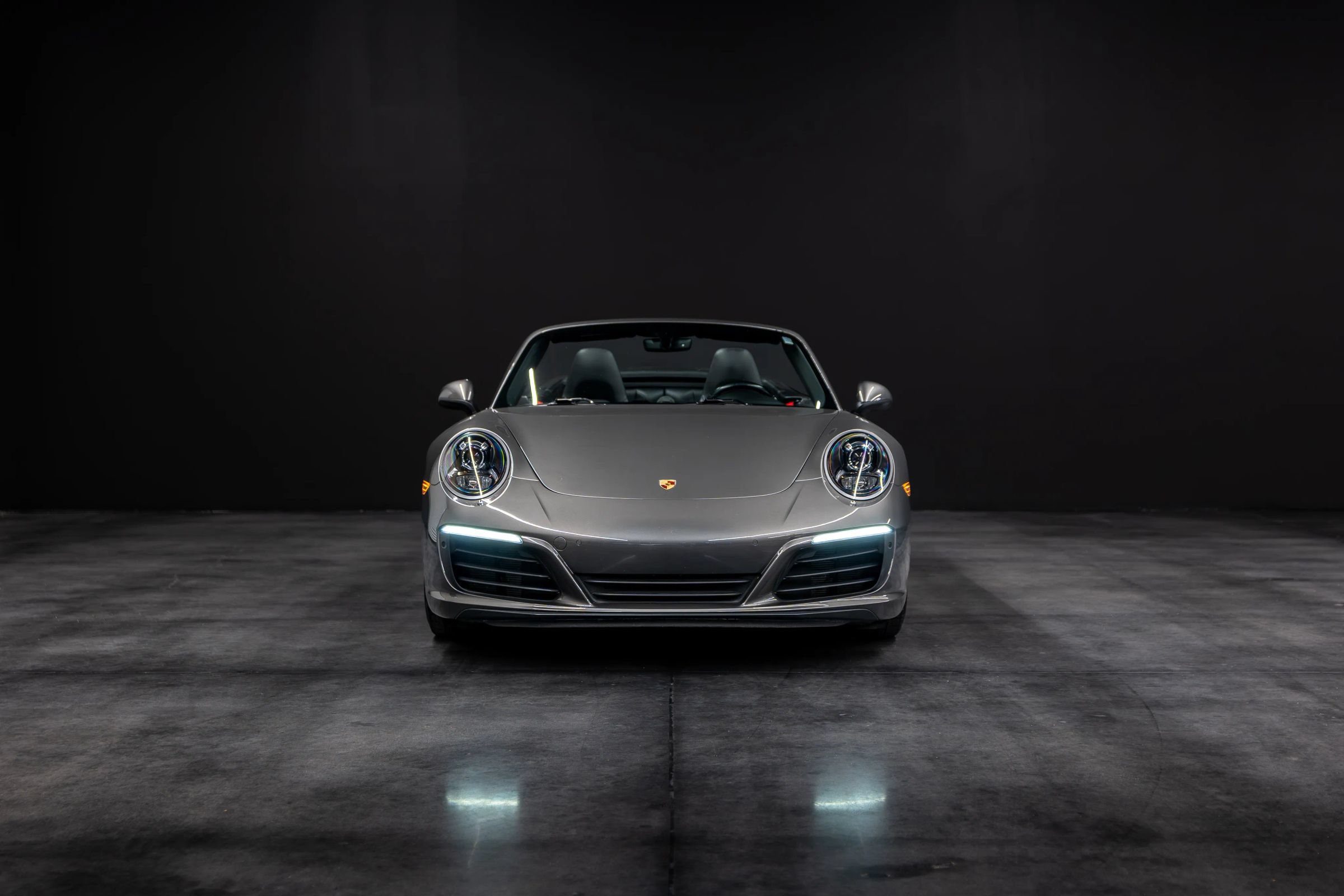 Used 2017 Porsche 911 Carrera S RWD image 2