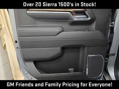 New 2026 GMC Sierra 1500 Elevation AWD/4WD image 25
