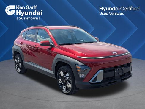 Used 2025 Hyundai Kona SEL AWD/4WD image 1