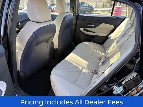 New 2026 Nissan Sentra SL w/ Floor Mat Package FWD image 22