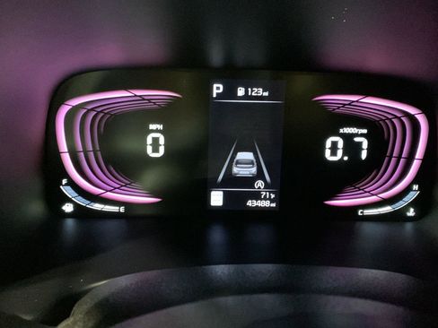 Used 2024 Kia Soul LX w/ Option Group 015 image 6