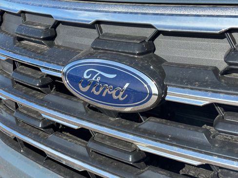 New 2026 Ford Explorer Active w/ Active Comfort Package image 22