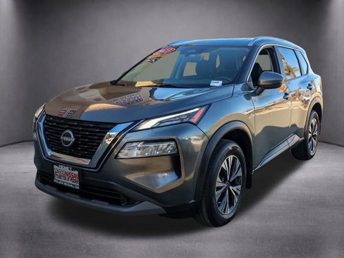 Used 2023 Nissan Rogue SV w/ SV Premium Package image 9