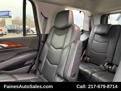 Used 2018 Cadillac Escalade Premium Luxury image 51