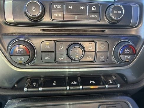 Used 2018 Chevrolet Silverado 1500 LT w/ All Star Edition image 12