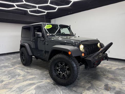 Used 2016 Jeep Wrangler Sport w/ Quick Order Package 24S AWD/4WD image 7