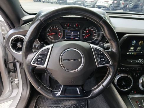 Used 2019 Chevrolet Camaro LT RWD image 18