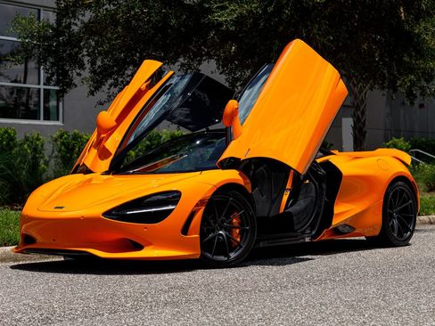 New 2027 McLaren 750S RWD image 35