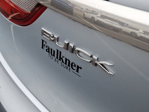 Used 2018 Buick Cascada Premium image 30