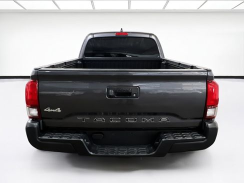 Used 2023 Toyota Tacoma SR AWD/4WD image 5