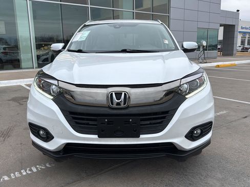 Used 2020 Honda HR-V EX image 3