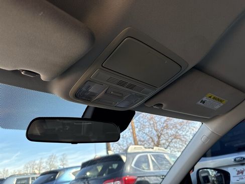 Used 2019 Honda Accord LX image 38