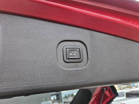 Used 2014 GMC Terrain Denali w/ Cargo Package image 10