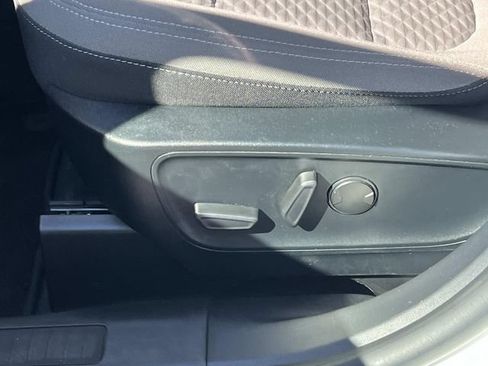 Certified 2020 Ford Escape SE AWD/4WD image 18