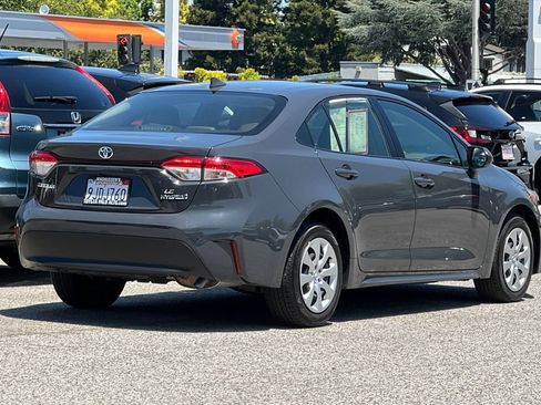Certified 2024 Toyota Corolla LE FWD image 3
