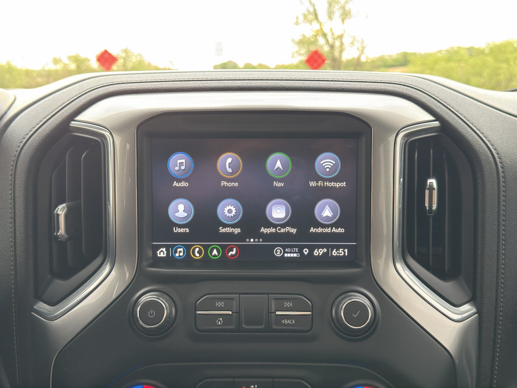Used 2021 Chevrolet Silverado 1500 LTZ w/ LTZ Premium Package AWD/4WD image 26