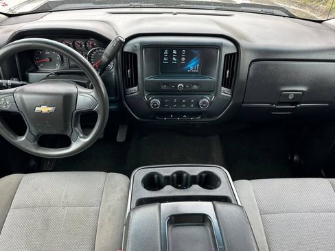 Used 2018 Chevrolet Silverado 1500 Custom w/ LPO, Black Pack RWD image 13