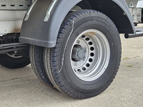 Used 2023 Mercedes-Benz Sprinter 3500 image 12