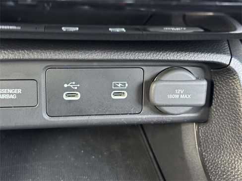 Used 2025 Honda Civic Sport image 26