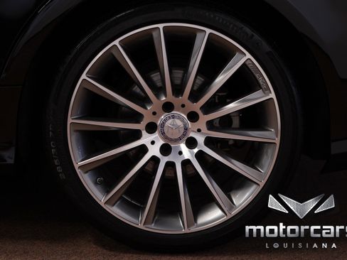 Used 2016 Mercedes-Benz CLS 400 4MATIC w/ Premium 2 Package image 21